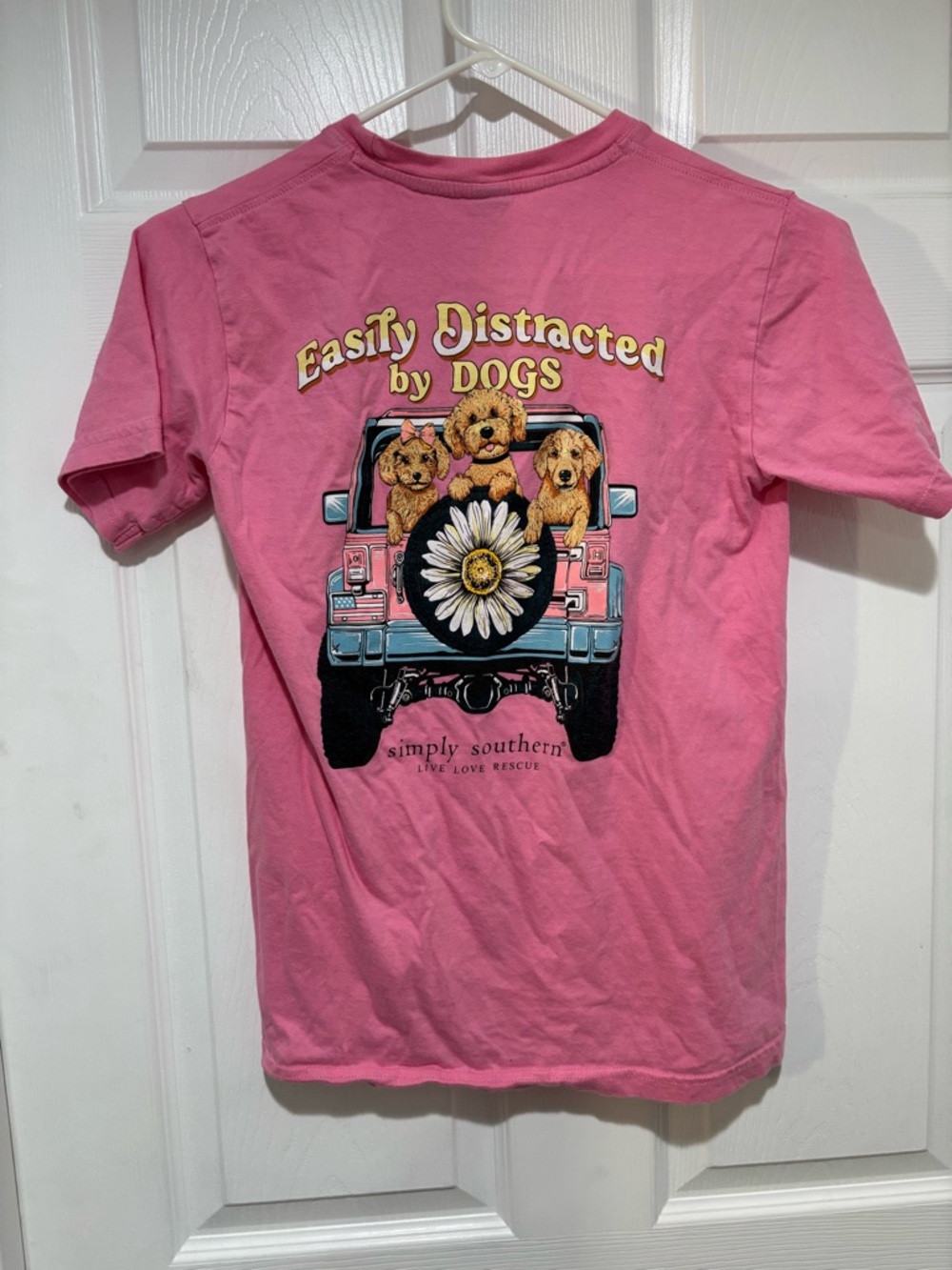 SIMPLY SOUTHERN Pink 'Easily Distracted by Dogs' Graphic Dog T-Shirt